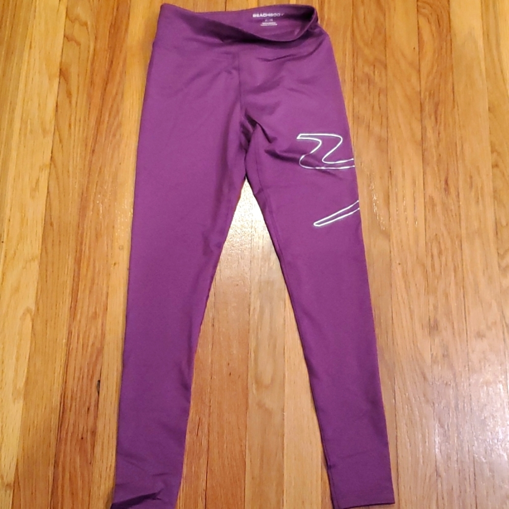 Beachbody workout leggings